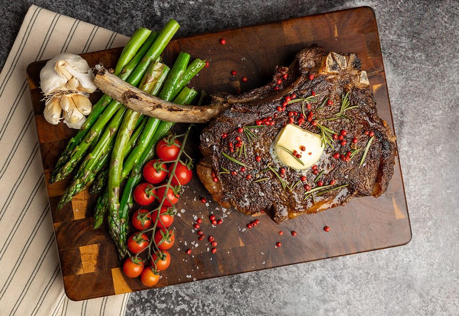 Tomahawk steak